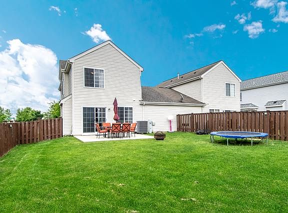 4th image of 1427 Kettleson Dr Unit 1427