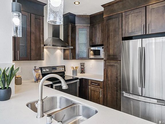 Upgraded Kitchen
