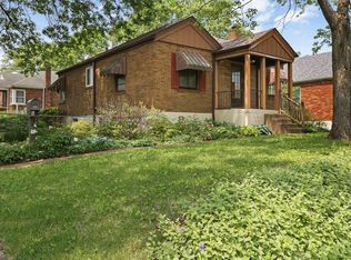 3713 Brown Rd, Saint Louis, MO 63114
