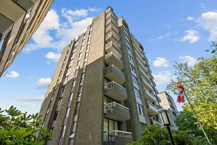 1434 Burnaby St #508