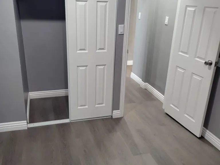 2926 Jeffries Ave — Photo 27