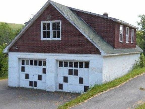 379 Toby Road-Garage