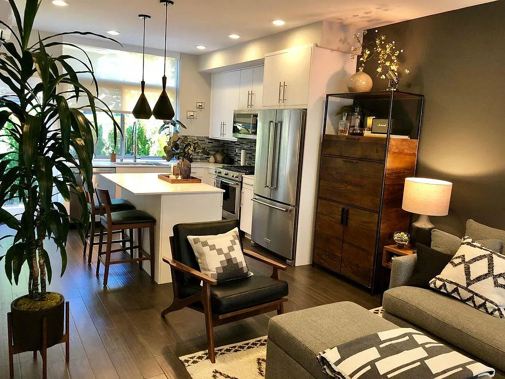 3 bed, 2.5 bath, 1225 sqft, $3,995 — Photo 1