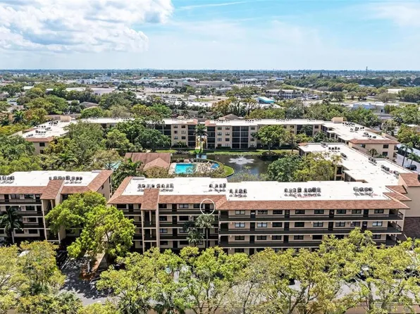 625 30th Ave W APT G403, Bradenton, FL 34205