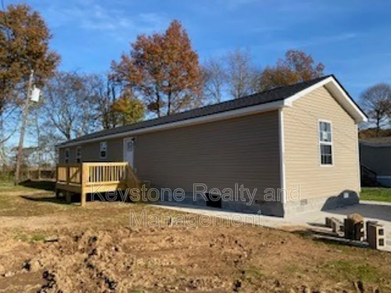 131 Mace Ln #5