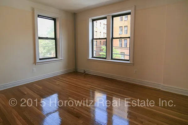 Rented by Horowitz Real Estate | media 10