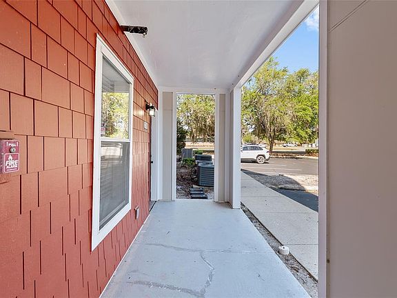 5th image of 2360 SW Archer Rd APT 706