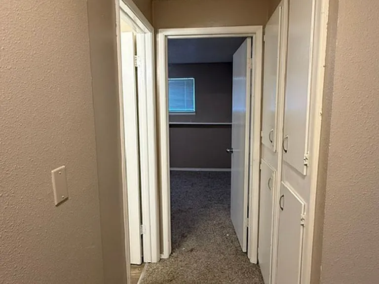 1122 Oakland St #C — Photo 2
