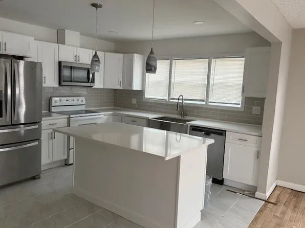 1706A Rayston Dr, Greensboro, NC