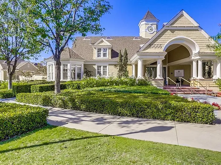 Lake House