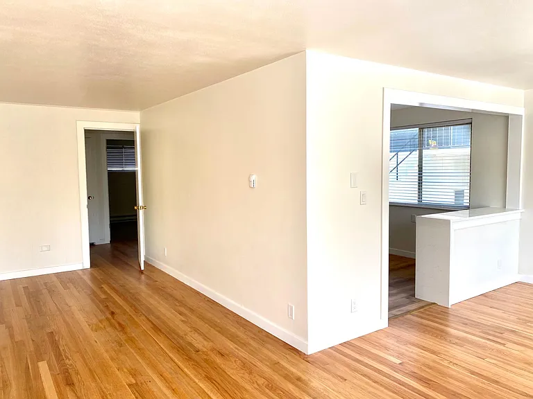 1440 NW 60th St #2 — Photo 9