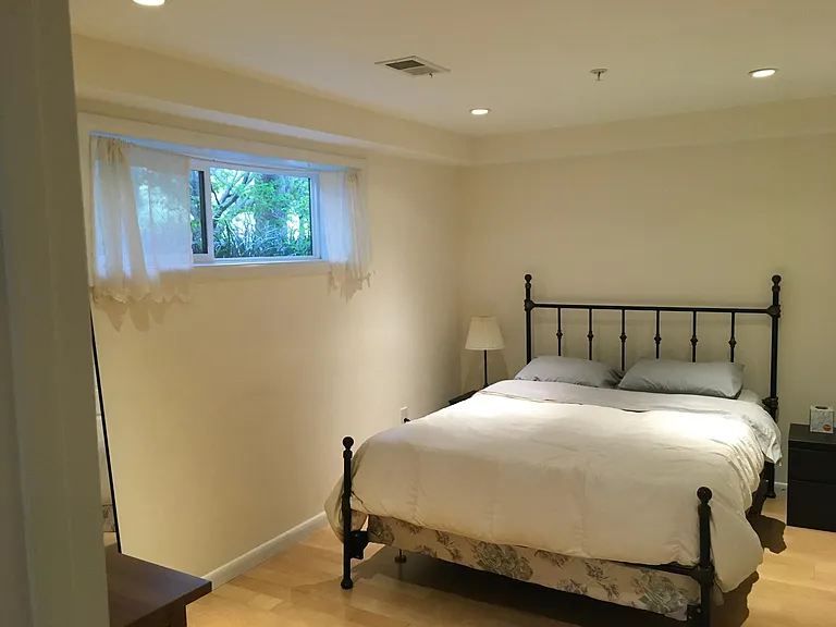 5305 Sherrill Ave #B — Photo 7