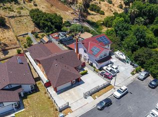 5811 Cervantes Ave, San Diego, CA 92114