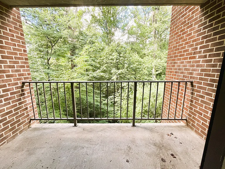 1538 Northgate Sq #12 — Photo 7