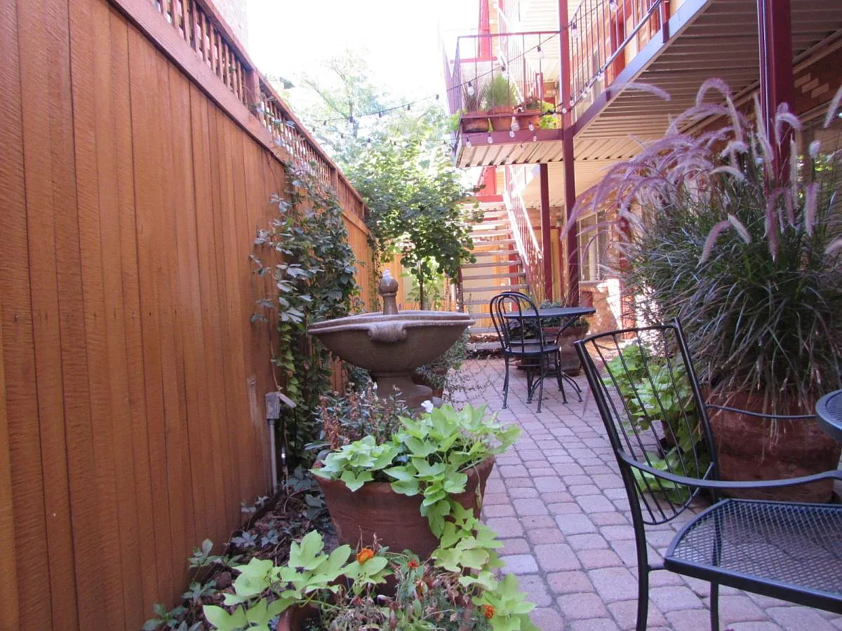 Building Photo - 36 N Emerson St #104