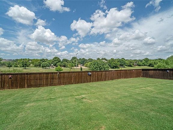 2nd image of 8321 Summer Park Dr