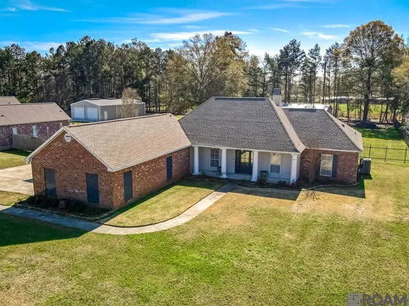 9740 Meadow Ln, Denham Springs, LA 70706