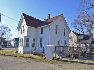 424 State St, Ottawa, IL 61350