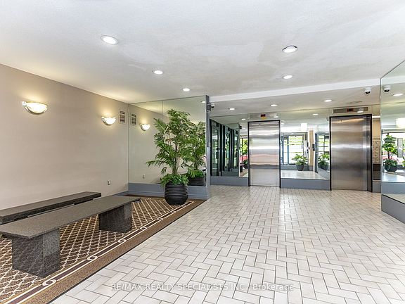 2nd image of 2825 Islington Ave #507