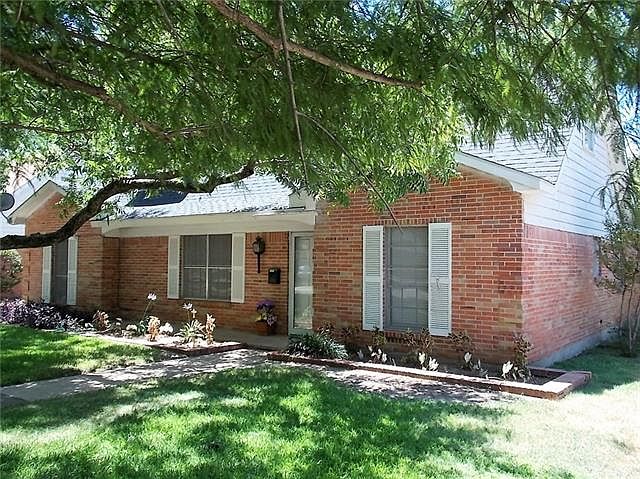 1st image of 708 Waggoner Dr