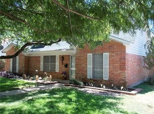 708 Waggoner Dr, Arlington, TX 76013