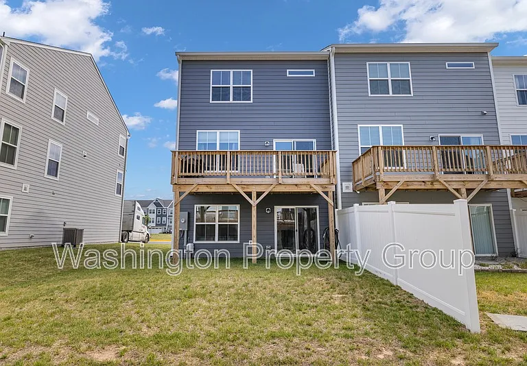 4013 Singerville Ct — Photo 11