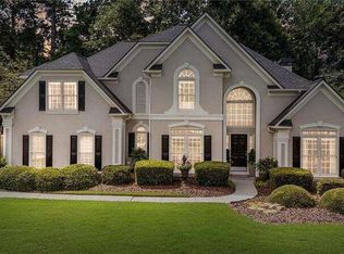 760 Heathland Dr, Roswell, GA