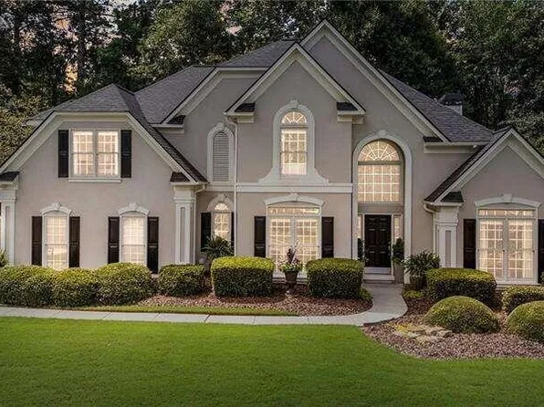 760 Heathland Dr, Roswell, GA 30075