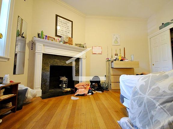 5th image of 36 Addington Rd #1