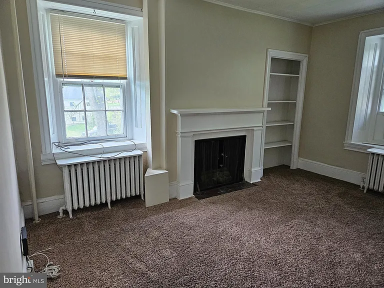 211 S Henderson Rd #3 — Photo 2