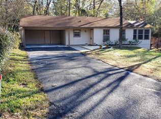 5753 Skylane Dr, Montgomery, TX 77316