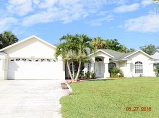 2237 SW Salmon Rd, Port Saint Lucie, FL 34953