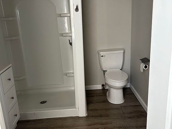 4th image of 900 Mary St #900