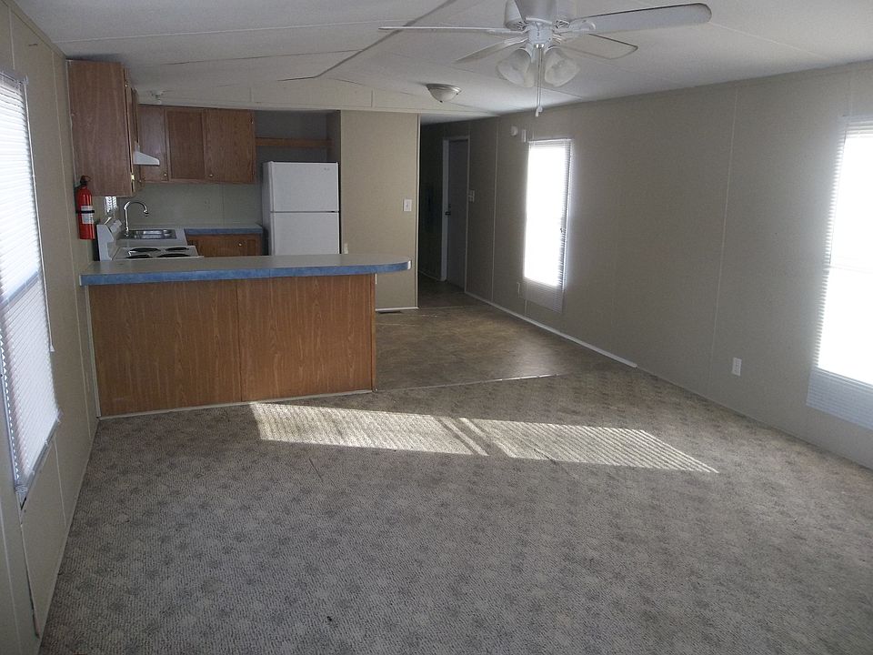 1st image of 534 Azalea Dr