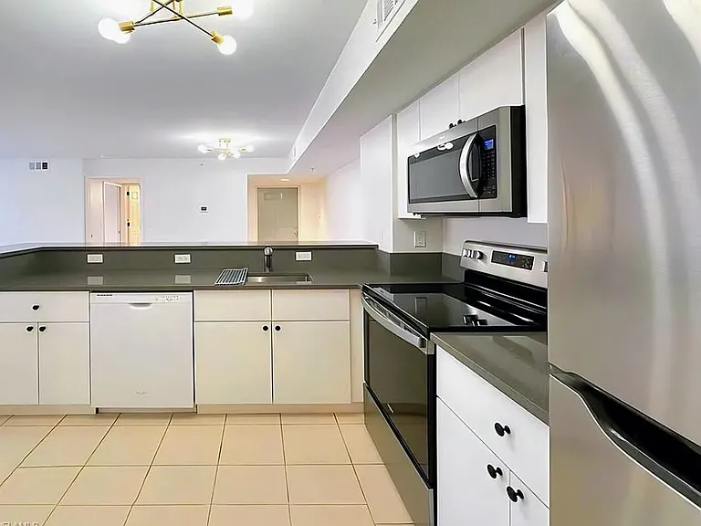 1835 Florida Club Cir #3205 — Photo 7