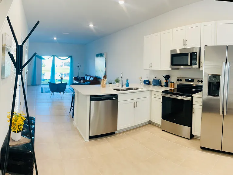 8941 Daybreak St — Photo 4