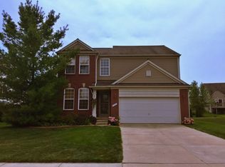 422 Shiloh Dr, Chelsea, MI 48118