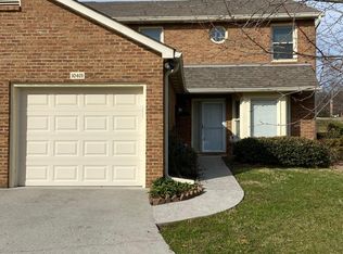 10401 Ravenbrook Ln, Knoxville, TN 37922