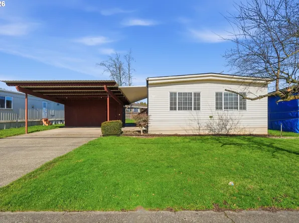 1535 NW 2nd St, McMinnville, OR 97128