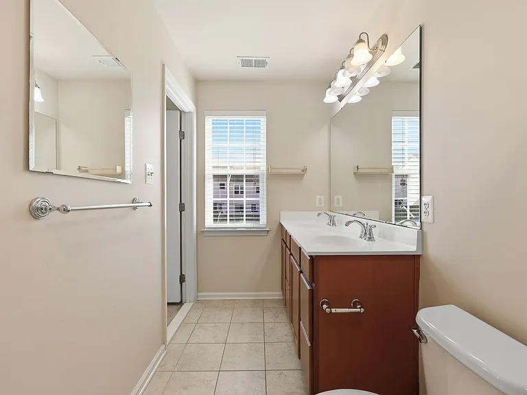 7833 Wormans Mill Rd — Photo 33