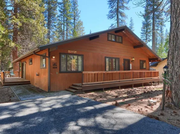 2646 W Bruce Rd, Wawona, CA 95389