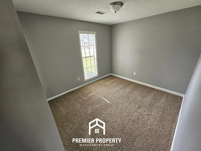 3475 Kirby Terrace Dr — Photo 15