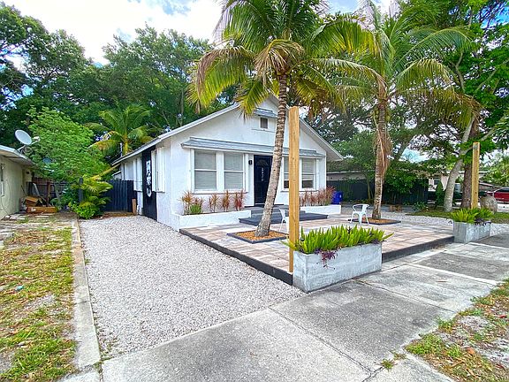 4th image of 1826 18th Ave