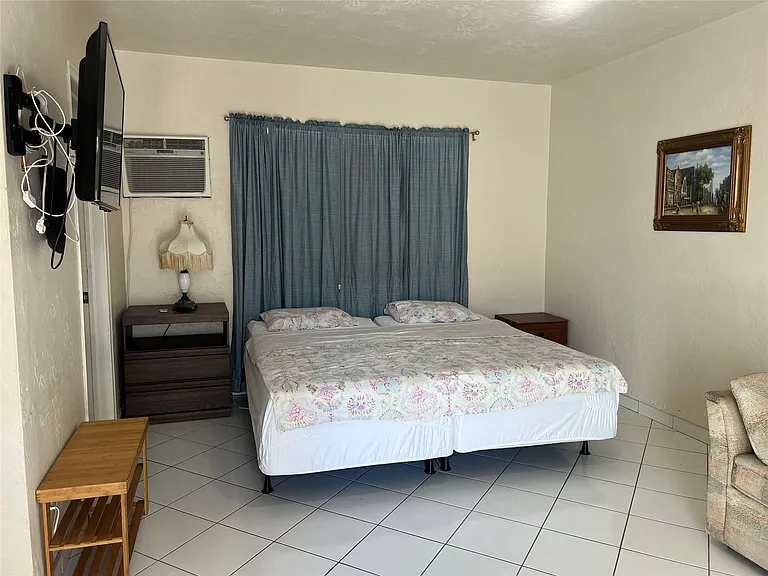 1315 N Ocean Dr #205 — Photo 12