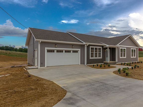 4th image of 1062 Henderson Ct