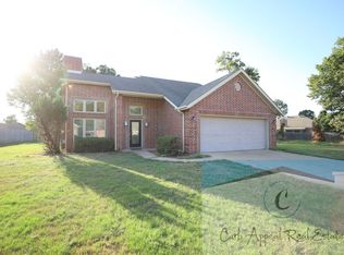 3805 Charleston Dr, Jonesboro, AR 72404