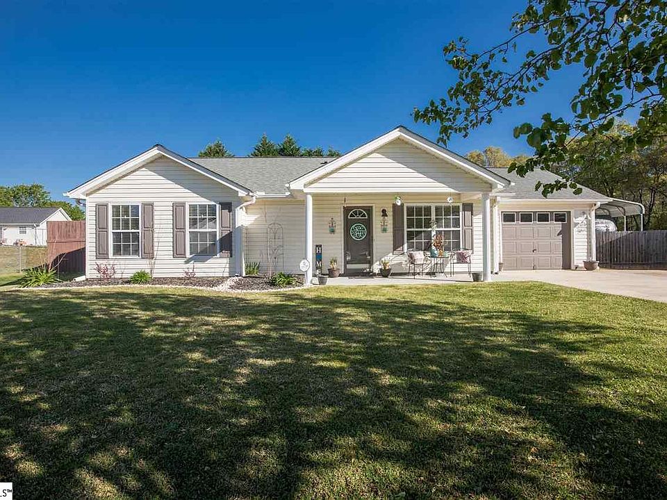 1st image of 419 Lily Pond Ln