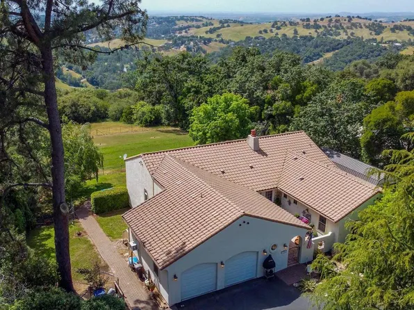 12181 Winton Rd, Sutter Creek, CA 95685