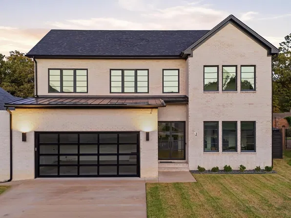 7 Belles Fleurs Cir, Little Rock, AR 72223
