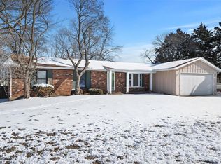 2432 Muegge Rd, Saint Charles, MO 63303